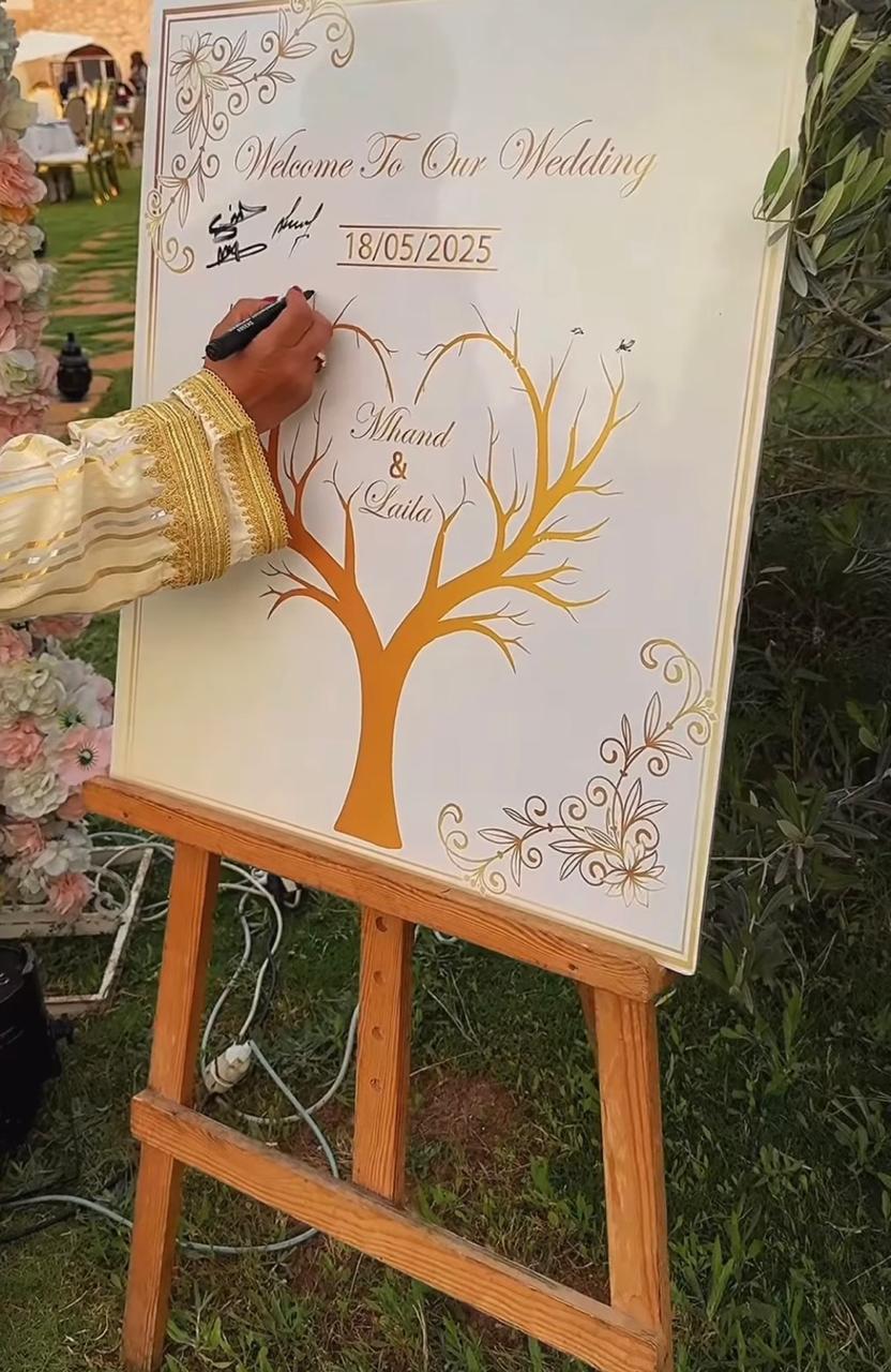 Panneau de bienvenue calligraphié